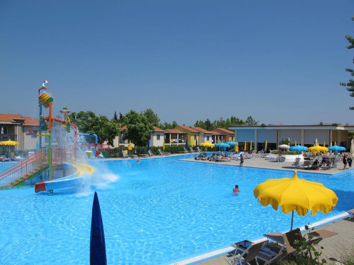 Apartment Belvedere Village-4 By Interhome Кастельнуово-дель-Гарда Екстер'єр фото